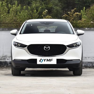 차간 CX-30 LED 헤드라이트와 수동 좌석 조정