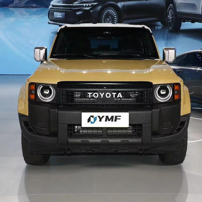 하이 스피드 토요타 프라도 SUV 자동차 다기능 스티어링 휠과 LED 헤드 라이트